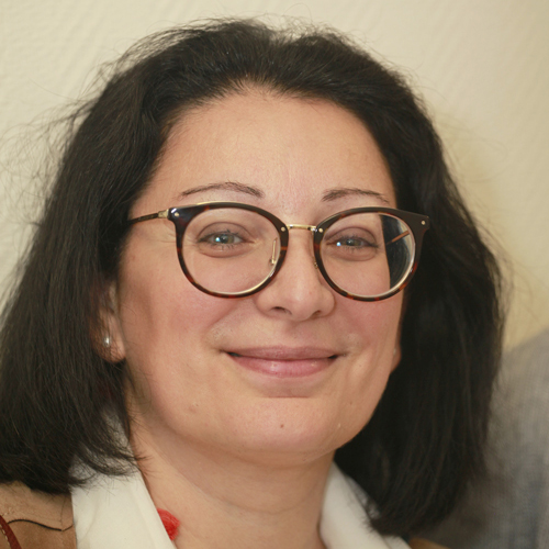 Béatrice AKNINE